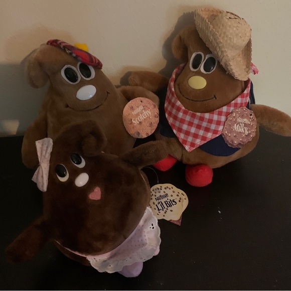 Vintage (1980s) Nestlé Plush Toys - Picture 3 of 16